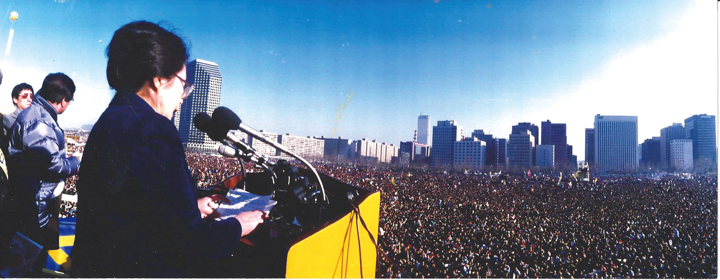 국회의원은 동네병원 의사 정치.민주화 22 (2)